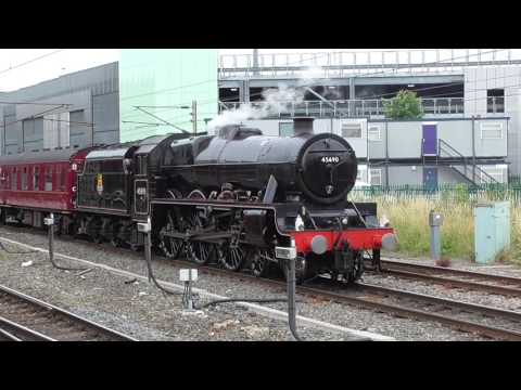 LMS Jubilee 45690 'Leander' at Preston Railway Station
