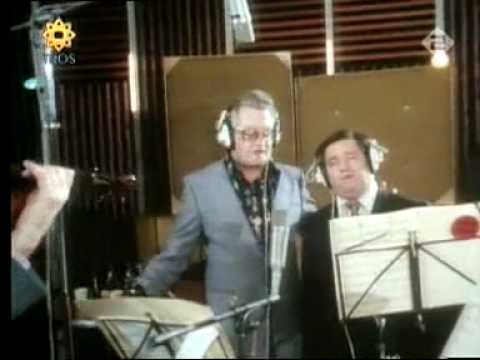 Willy Alberti en Johnny Jordaan - Oh zwarte zigeuner