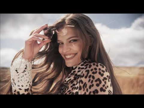 Blumarine Eyewear Fall Winter 2018/19 Advertising Campaign