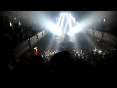 Richie Hawtin's ending at 10 days off, Gent