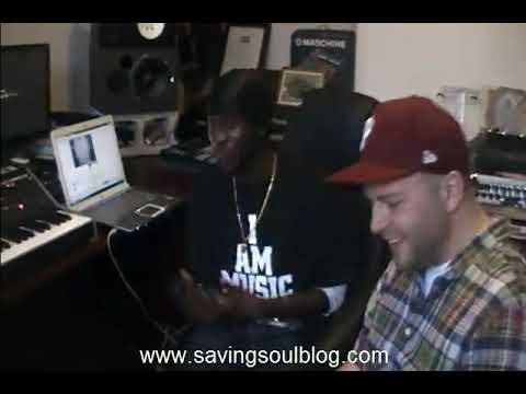 Junia-T & Mantis Freestyle in the Studio