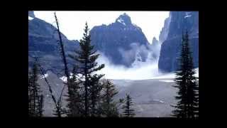 preview picture of video 'Avalanche, Plain of Six Glaciers, Banff National Park, Alberta, Canada, August 10, 2012'