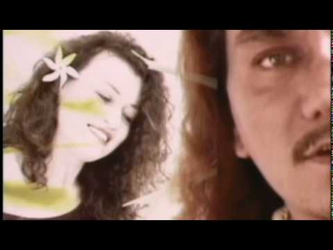 Kealiʻi Reichel with Sistah Robi - "Every Road Leads Back to You" Video