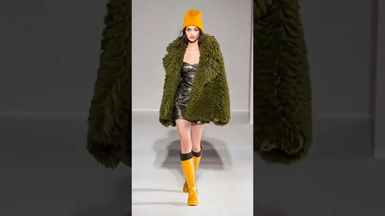 Winter Elegance You Can Feel #ChicAndWarm #SoftPowerDressing #StatementSilhouettes #SoftTextures