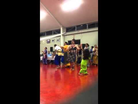 Tau'olunga Fakatonga - Kalolaine Filimoehala