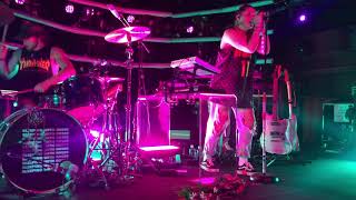 Download lagu Chelsea Cutler - Your Shirt LIVE in Atlanta mp3