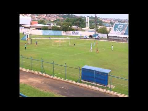 Melhores momentos do atacante Felipe Mendes.