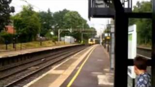 preview picture of video 'West Coast Main Line Action at Apsley Aug 11th 2010'
