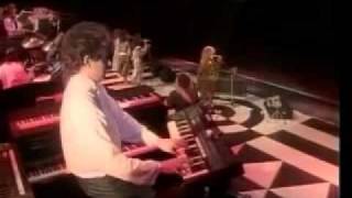 Stevie Nicks - Stand Back [live]