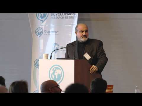 Nassim Nicholas Taleb - Small is Beautiful--But Also Less Fragile