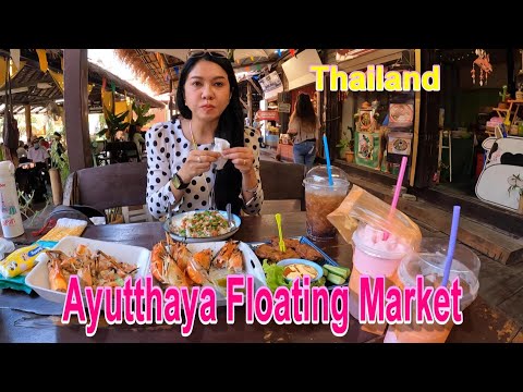 Mercado flutuante de Ayutthaya, Tailândia. Comer e beber. Outubro de 2022
