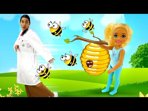 Puppen Videos auf Deutsch. Barbie und Ken bei Doktor Aua. 2 Folgen mit Doktor Aua