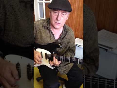 How to play Eric Clapton Jimmy page style triplet licks lesson 1
