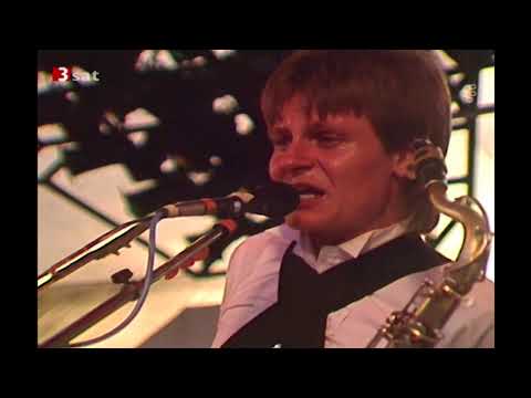 Supertramp  "It's Raining Again"  1983  (Audio Remastered)