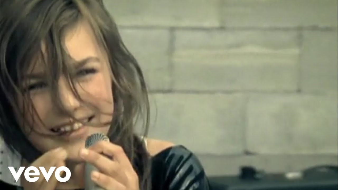 Ewa Farna — Mels Me Vubec Rad (Teenage Superstar)