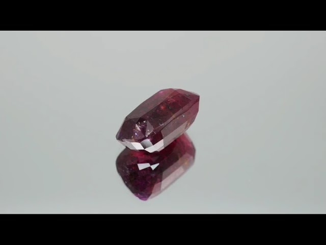 روبي (ياقوت) موزمبيقي طبيعي غير معالج 12.54 قيراط