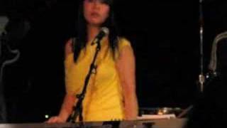 Wendy Leung - Better (live @ the Cameron House)