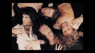 Queen - She Makes Me (Stormtrooper In Stillettos) - Subtitulado al Español
