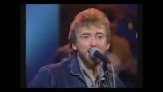 Keith Whitley I&#39;ve got the heart for you and My Miami Amy live on nashville now