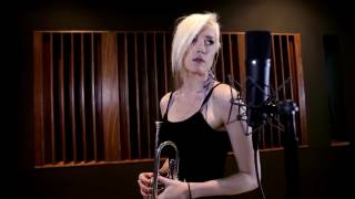 Jenny and the Mexicats ft Juan Solo - Amame (RG Studio)