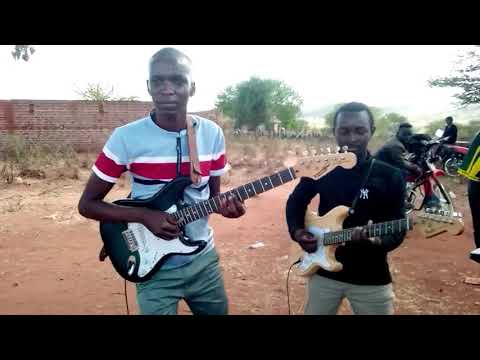 Wathi Tyuu by Zipporah Eric, Live performance by Emmanuel Kising'u and his team.