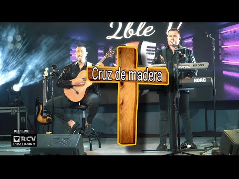 Cruz De Madera (de la más corriente)