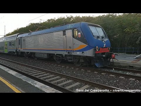 Treno Regionale Veloce con E464.628 VivAlto in transito a Castagneto Carducci (27/10/2022)