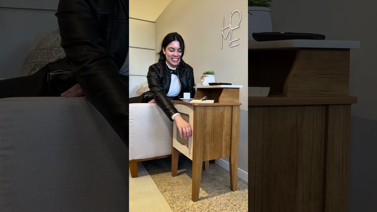 Thumbnail do vídeo - Mesa de Apoio Charlotte - Cinamomo C / Off White