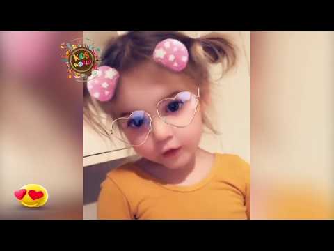 Mila and Emma | Mila Ready For Christmas And Mom Decorating Home