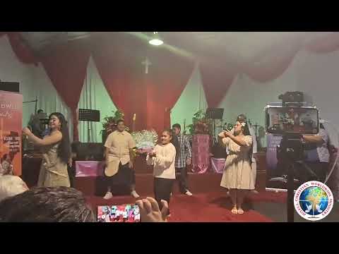Siva mo le Atua - Ula, Gloria, Nat and Ale's Family Dance for Family Night 19/06/2022