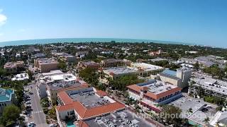 preview picture of video 'Downtown Naples, Florida by air.'