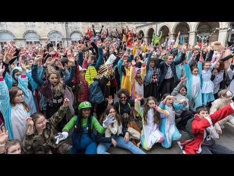 download lagu mp3 mp4 College Saint Saens, download lagu College Saint Saens gratis, unduh video klip College Saint Saens