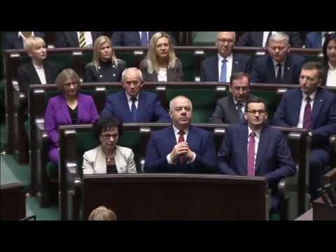 Elżbieta Witek składa uroczyste ślubowanie