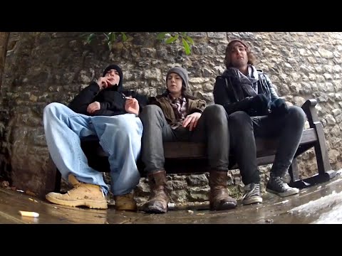 Marash & Dave - Wäg Einisch (feat. Aleksej) [Musikvideo]