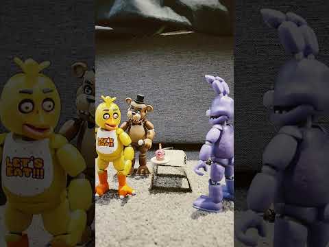 Leave that little guy alone #fnaf #stopmotion #funny