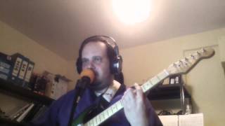 AMAZES ME - ELTON JOHN (PLAYED BY FRANCESCOTUBA)