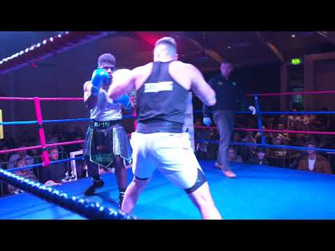 Mind Over Matter - Prospect Boxing - November 2018 - Dev Fleming vs Jay Nnorom