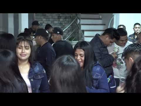 NO LLORES MI AMOR - ELEGANTES DE LA CUMBIA...FELIZ CUMPLEAÑOS "CHRISSTELL GERALDINNE"