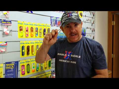 Hooking a stacker clip to a down rigger cable