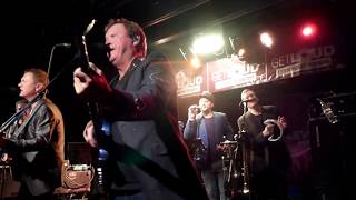 "The Sun Goes Down (Living It Up)" - Level 42 @ Dingwalls, London 13 Sep 2017.