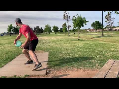 2 Disc Round with Kyle Webster (DiscGolfKyle) Full Turn ...