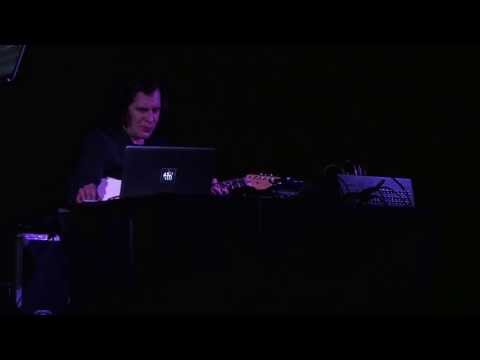 Ozmotic | Fennesz - AirEffect // Fermento - Live@Cap10100 - Torino 2013