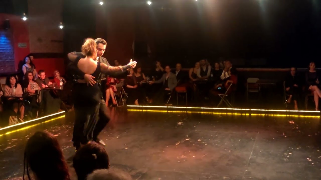 Marco Nodari y Yuliana Basmajyan "Ataniche"@Porteño y bailarín(Buenos Aires)