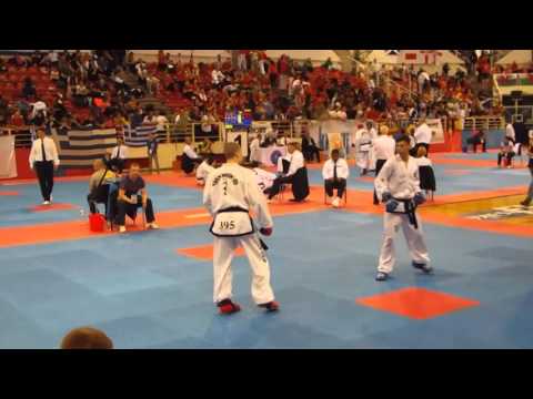 Dmitrii Simakov (RUS) v Lubomir Bakalski (BUL) - Male -71kg Sparring