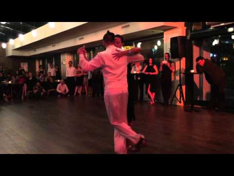 Mert Moran & Ayşe Karaoğlu, Por La Huella-R. Biagi, Video 2/4