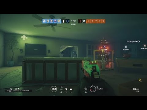 RAINBOW SIX® SIEGE MAD HOUSE PHONE CALL