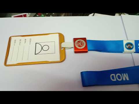 Blue metal holder with 20mm lanyard, for id card