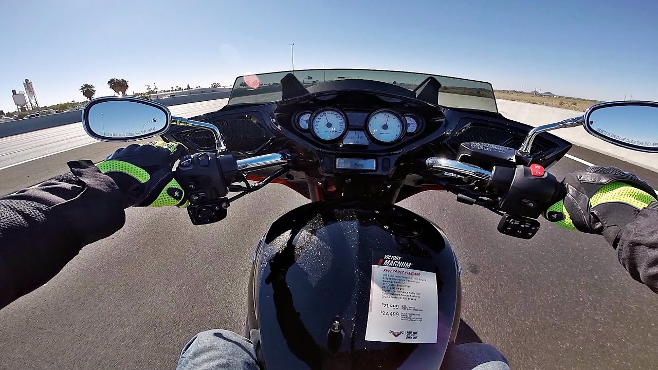 2016 Victory Magnum - Test Ride Review archinuk417 