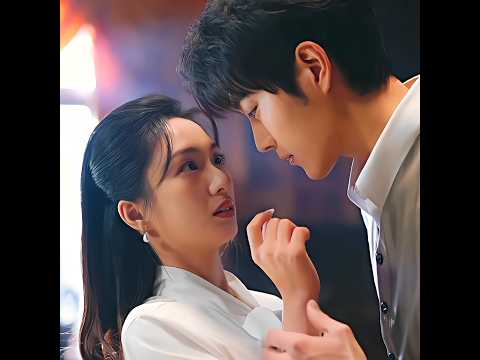 The way he eats from her hand 🦋😍 || Cdrama🦋 ~ Grab Your Love 💖 #WangXuan #TanYanYan #cdrama #shorts