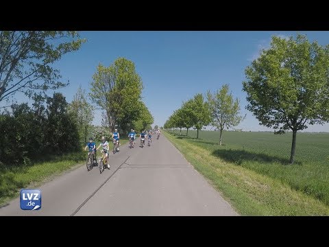 Unterwegs mit der Handwerk IKK classic - Tour beim 14. LVZ-Fahrradfest